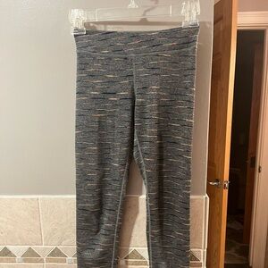 Girls leggings size M (10) in great condition!